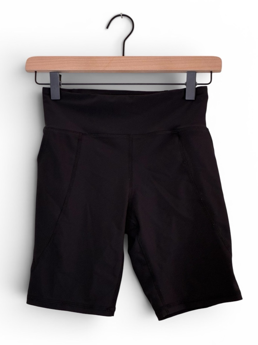 Old Navy  | Like new girls black stretch biker shorts kick shorts size 10-12